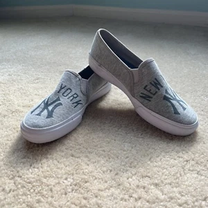 Keds Women’s Double Decker New York Yankees Gray Slip-On Sneakers - 6.5 - VGUC - Picture 1 of 8