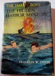THE HARDY BOYS "THE HIDDEN HARBOR MYSTERY" #14 Hardcover Book Vintage 1935 - Picture 1 of 5