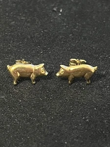 Vintage Unique 9ct Yellow Gold Pig/Hog Stud Earrings - Picture 1 of 7