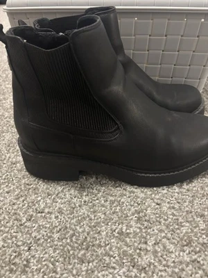 Botines para mujer Blowfish negros talla 11 Foto 1 de 4