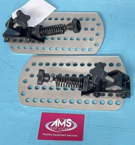 Quingo Vitess 2 4mph Mobility Scooter Foot Plates & Attachment Screws - Parts - Picture 1 of 4
