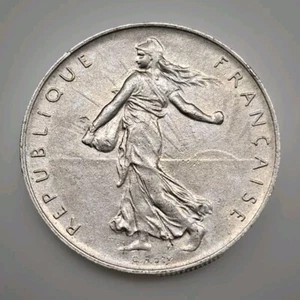 1960 France 1 Franc Old World Coin KM 925.1 (stk050) - Picture 1 of 2
