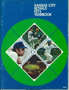 Anuario de béisbol 1973 de los Reales de Kansas City sin pan - Imagen 1 de 2
