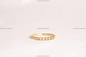 Anillo de compromiso para mujer con banda apilable de oro amarillo de 14 K con diamantes naturales - Imagen 1 de 5