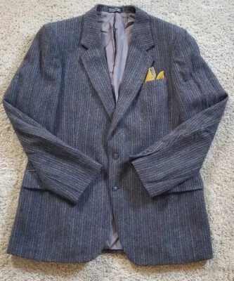 ABRIGO DEPORTIVO CHICO LAROCHE HOMBRE DBL VENTILADO, 42R, HECHO EN PORTUGAL  Foto 1 de 4