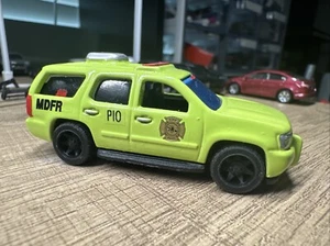 Custom Matchbox MDFR PIO Chevy Tahoe WITH Custom Wheels And AC Unit - Picture 1 of 4