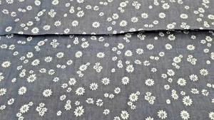 New Denim Chambray Fabric Blue Daisies Design W 148cm/58" Dressmaking Bags Craft - Picture 1 of 2