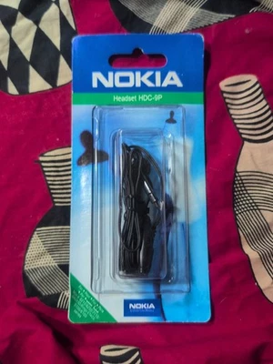 Nokia Headset HDC-9P Nokia 6210 6250 640 650 5100/6100 Series 7110 New C - Image 1 of 2