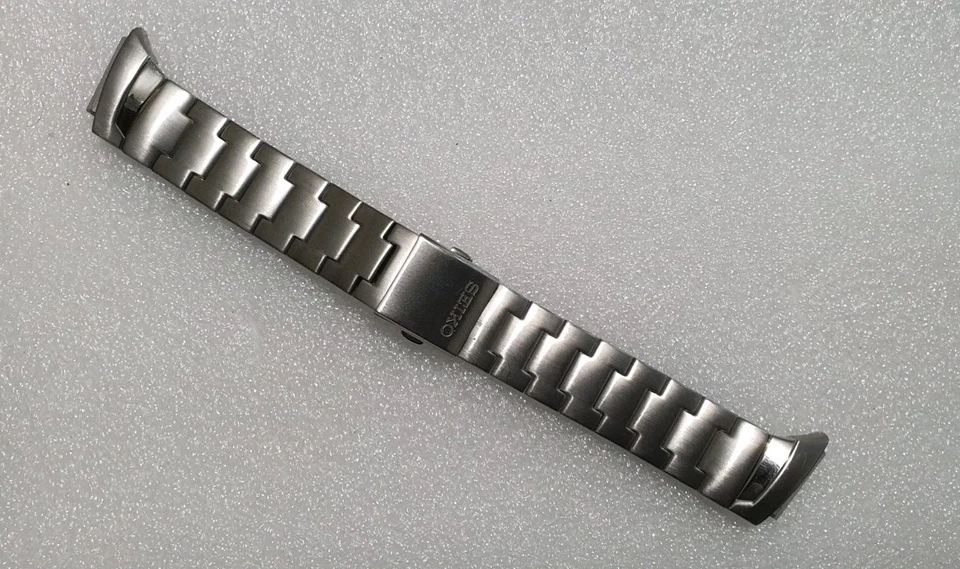 Seiko Bracelet Strap For 7T62-0GH0 Chronograph Watch 35A4-G.I Stainless Steel - Image 1 of 4