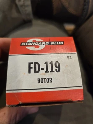 Distributor Rotor-CARB Standard FD-119 - Image 1 of 2