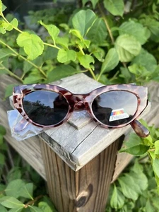 NWT POLARIZED Leopard Cat Eye Sunglasses Summer 😎Shades - Picture 1 of 12