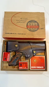 Crosman Model 600 .22 Cal Semi-Automatic Vintage Pellet Pistol - Picture 1 of 19