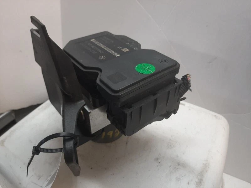 Módulo de bomba de freno ABS 14 2014 Buick Encore 95367356 Foto 1 de 4
