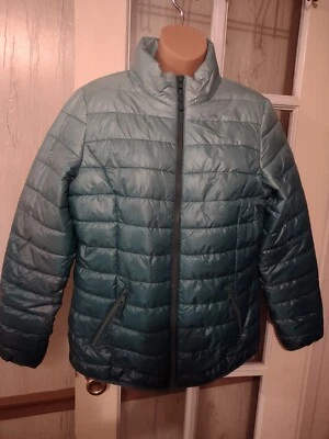 Jackson Hole Outerwear Ligero Medio Puffer Chaqueta Verde Ombré Bolsillos con Cremallera  Foto 1 de 4