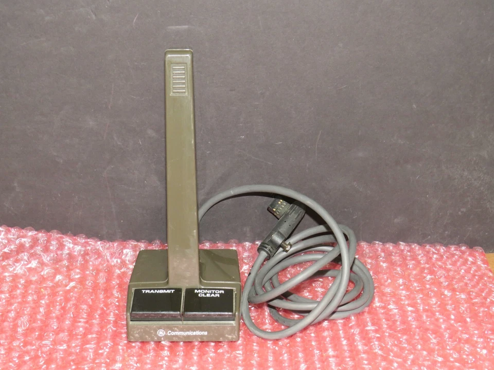 GE ERICSSON HARRIS ORION 19C851086P10 RADIO DESK MIC M7100 VHF UHF - Image 1 of 3