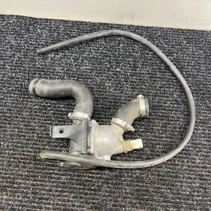 2007-2013 KAWASAKI VULCAN 900 VN900 VN900C THERMOSTAT HOUSING - Picture 1 of 5