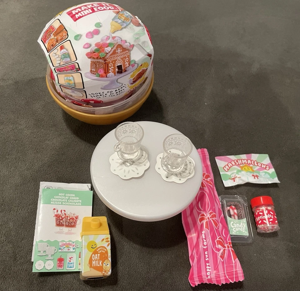Miniverse Holiday Serie 1: Tazas de cacao calientes miniatura Foto 1 de 1