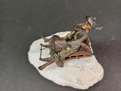 Wiener Bronze Schlittenfahrerin Bergmann um 1900 - Bild 1 von 4