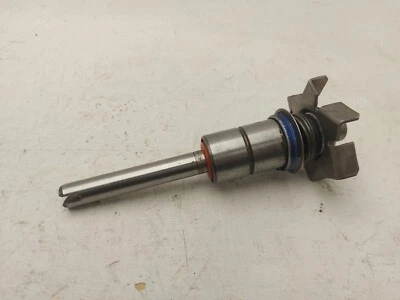 1992 Honda CBR 900 RR SC28 Water Pump Impeller & Shaft - Image 1 of 4