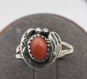 Vintage Southwestern Unmarked Silver Red Coral Floral Ring Size 6.25 - Picture 1 of 9