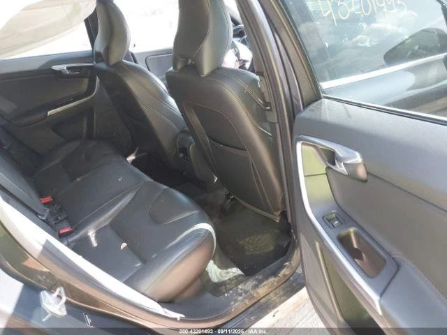 Espejo retrovisor derecho usado se adapta a: Volvo XC60 2015 memoria iluminada eléctrica plegable Foto 1 de 4