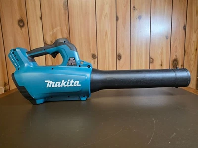 Soplador de iones de litio Makita XBU03Z 18V LXT (solo herramienta) Foto 1 de 4