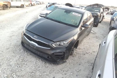 2020 Kia Forte 2.0L Engine Motor OEM 149K Miles - LKQ431246363 - Image 1 of 4