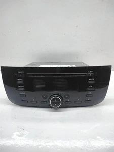 AUTORADIO PER FIAT Punto EVO 7355354400 (09>12) - Foto 1 di 3