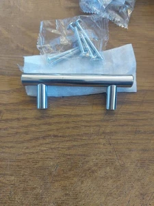 Qté 10 poignées de porte d'armoire Probrico espacement de trous 64 mm chromé poli - Photo 1/6