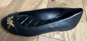 Scarpe Michael Kors nuove in pelle nera taglia 5,5 - Foto 1 di 5