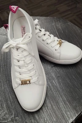 Precio de venta sugerido por el fabricante $79.00!!! Nueva Zapatilla Juicy By Juicy Couture Jody Blanca, Talla 8 Foto 1 de 4