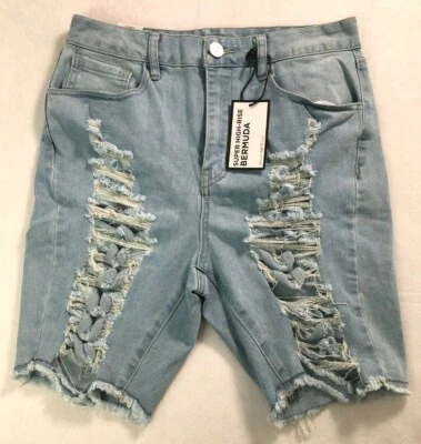 Pantalones de mezclilla Bermuda azul claro Rue21 talla 10 tiro súper alto desgastados nuevos con etiquetas  Foto 1 de 4