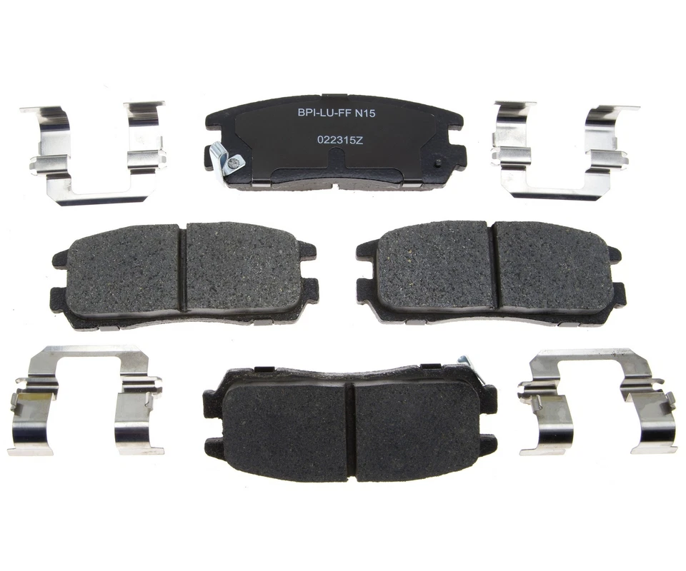 Rear Disc Brake Pad Set for Acura SLX, Isuzu VehiCROSS, Rodeo, Axiom, Trooper, Foto 1 de 1