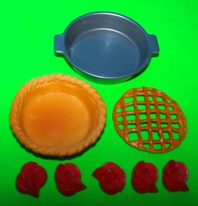 Barbie Fun Fixin' APPLE PIE 1:6 con sartén plateada miniatura casa de muñecas comida postre - Imagen 1 de 5