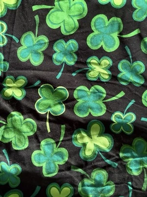 Tafford St. Patty’s Patrick’s Day 🍀 Lucky Clover Green LS Scrub Jacket Med - Image 1 of 3