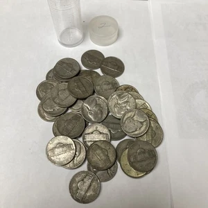 1942-1945 Silver War Nickel, P’s D’s And S Mint Marks 40 Coins Total, 1 Roll - Picture 1 of 4