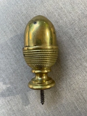 19C Brass Acorn Finial Threaded Bannister Tipstaff Andiron 4.5" Heavy Large - Изображение 1 из 4