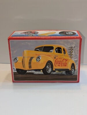 NEW - AMT Classic 1940 Coca-Cola Ford Coupe 1/25 Scale Model Kit 1346M - Image 1 of 4