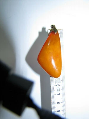  Alter  Bernstein Anhänger  Butterscotch Amber - Bild 1 von 4