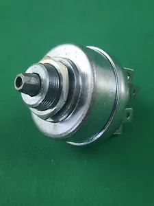 Interruttore luce 1700-0953 A64499 A59694 nuovo per Case IH - Foto 1 di 6