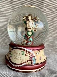 Sankyo Happy Holidays Musical Snow Globe. “We Wish You a Merry Christmas”. - Picture 1 of 8