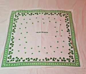 Vintage Aran Islands Cotton Tablecloth Scarf Ireland 33" x 35" Green Clover - Picture 1 of 7