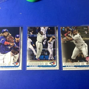2019 Topps Vladimir Guerrero Jr. RC 3 Card Lot NM-MT - Picture 1 of 5