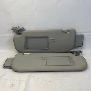 2013 - 2017 Hyundai Elantra GT Sun Visor Pair Set Driver Passenger LH RH OEM - Picture 1 of 19