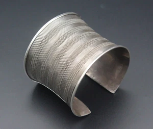 Brazalete de plata de ley, brazalete ancho, brazalete ancho hecho a mano de plata, - Imagen 1 de 10