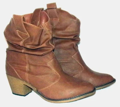 NWT Charles Albert Women’s Modern Western Cognac Cowboy Boots 11 M - Image 1 of 4
