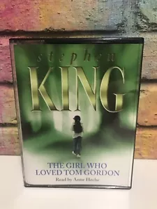 Stephen King - The Girl Who Loved Tom Gordon Audio Cassette Book 1999 - Imagen 1 de 4