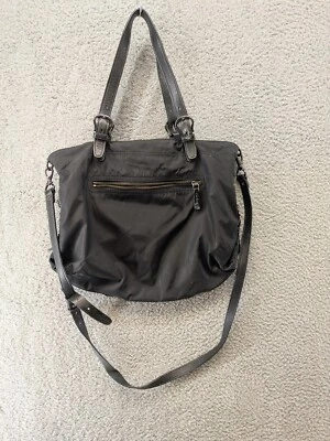 Bolso de Mano Cole Haan Negro 15x11x3 B30914 Foto 1 de 4