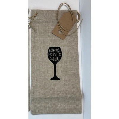 Botella de vino de arpillera bolsa de regalo vino me ayuda copa de vino adulto cordón negro Foto 1 de 2