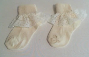 PACK OF 2 - Ivory Frilly Ankle Socks - Lace Trim - Child Size 3-5 #26A131 - Picture 1 of 4
